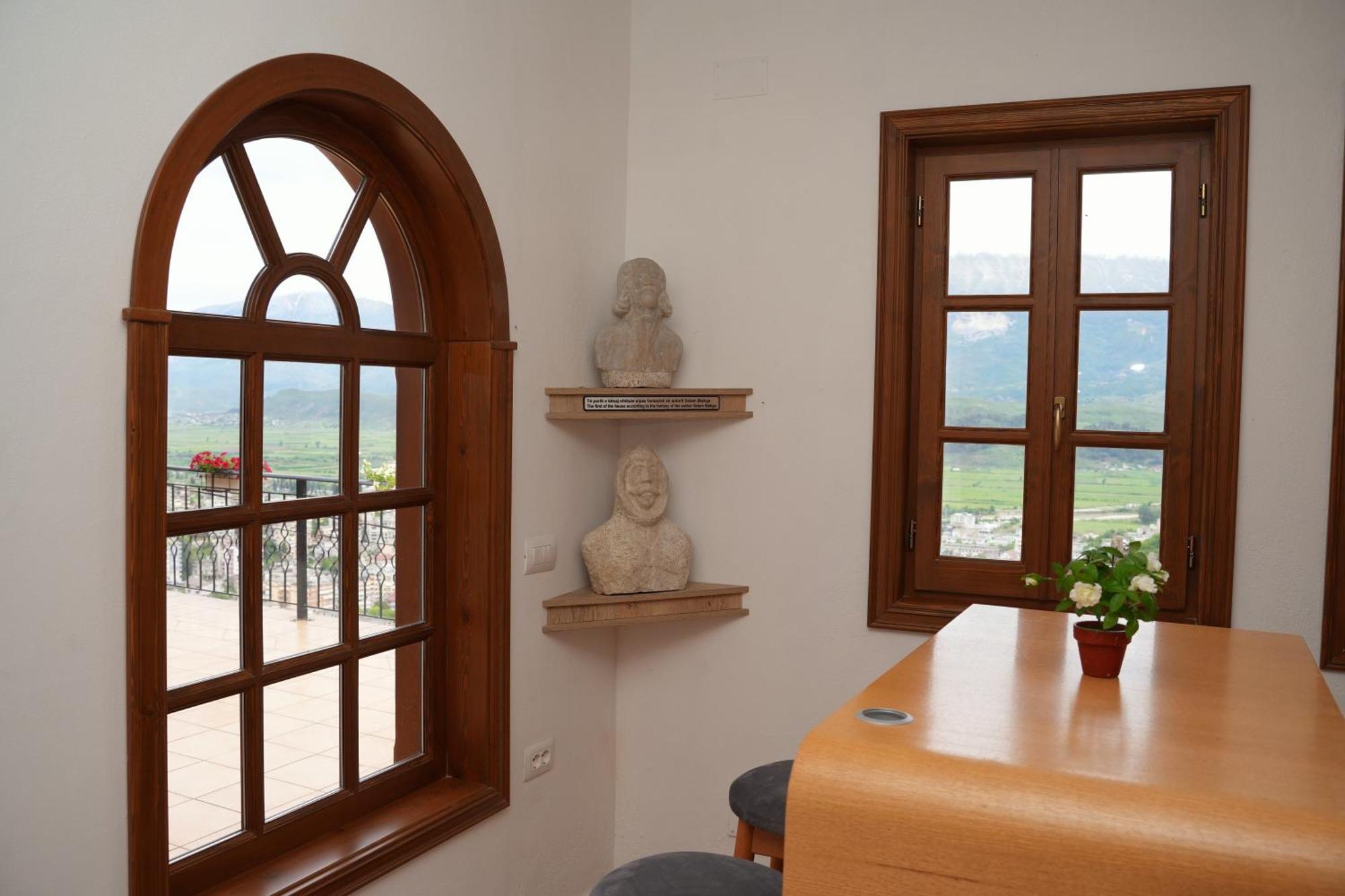 Gjirokastër Emblematic House Apartment 4 מראה חיצוני תמונה